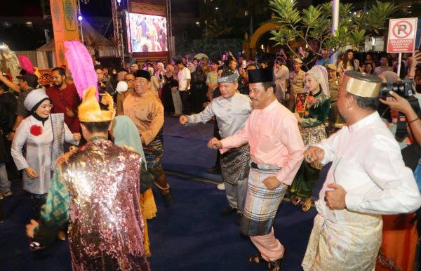 Kenduri Seni Melayu ke-26: Meriahnya Budaya dan Kreativitas di Batam