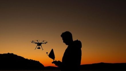 Etika dan Tips Menggunakan Drone Saat Berlibur: Jaga Kenyamanan dan Keamanan