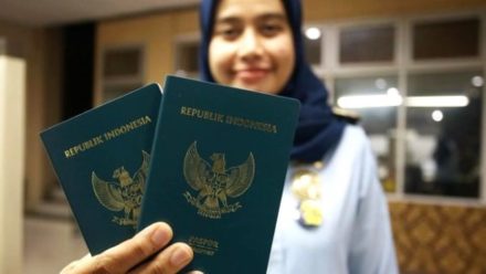 Paspor Indonesia: 75 Negara Tanpa Visa dan Posisi di Henley Passport Index 2024