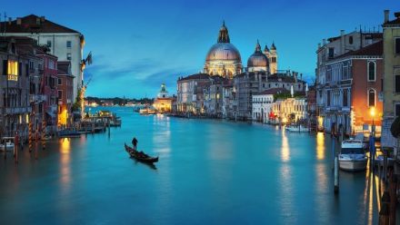 Venesia: Kota Kanal dengan Sejarah Panjang Kini Terancam Kelebihan Wisatawan
