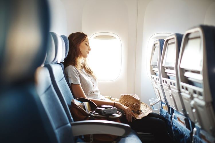 Sisi Kiri atau Kanan Pesawat? Ini Alasan Traveler Memilih Tempat Duduknya