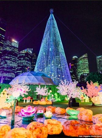 Rayakan malam Tahun Baru dengan kembang api spektakuler di Marina Bay! 