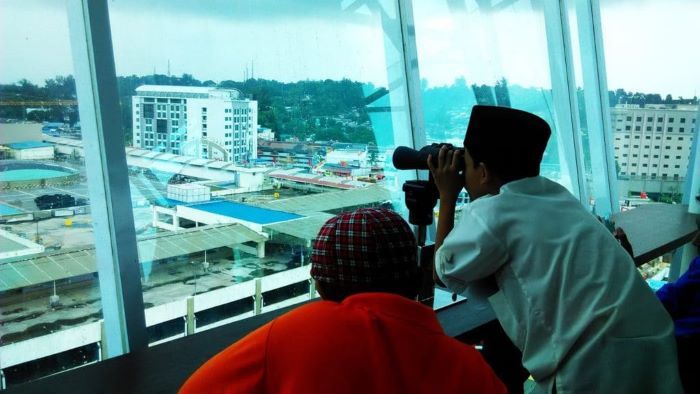 Masjid Jabal Arafah Batam: Destinasi Wisata Religi dengan Keindahan Batam dari Ketinggian