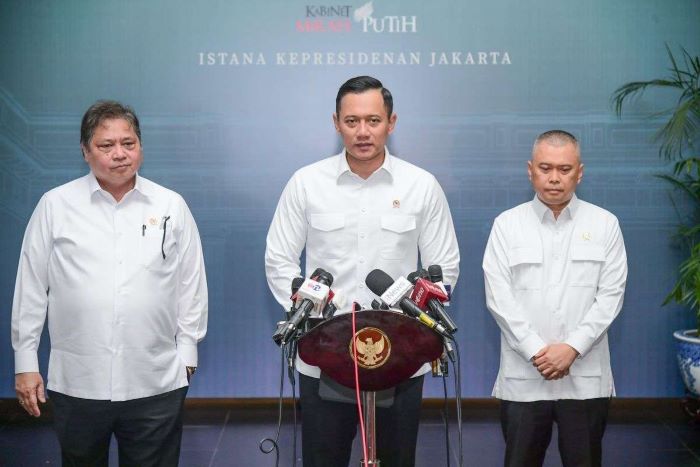 Pemerintah Turunkan Tarif Tiket Pesawat 10% Jelang Natal dan Tahun Baru