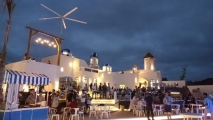 De’Sands Santorini of Batam: Tempat Nongkrong Bernuansa Pulau Yunani di Kepri