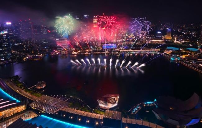 Menyambut Tahun Baru 2025, Singapore Gelar Perayaan Meriah di Marina Bay, Sentosa, dan 17 Kawasan Perumahan
