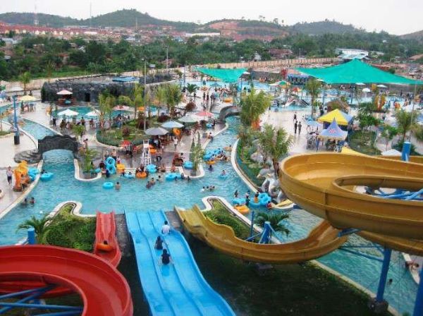 Liburan Natal dan Tahun Baru di Batam: 5 Destinasi Wisata Keluarga yang Murah Meriah