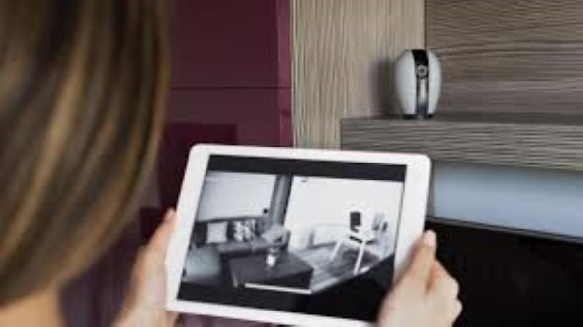 Cegah Pelanggaran Privasi! Begini Cara Menemukan Kamera Tersembunyi di Kamar Hotel