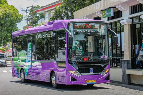 Mulai 1 Mei 2025, Bus Listrik Jadi Transportasi Andalan Wisatawan di Pusat Kota Yogyakarta