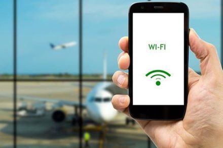 Jangan Pernah Lakukan Ini Saat Pakai Wi-Fi di Bandara, Bisa-Bisa Data Pribadimu Dicuri!