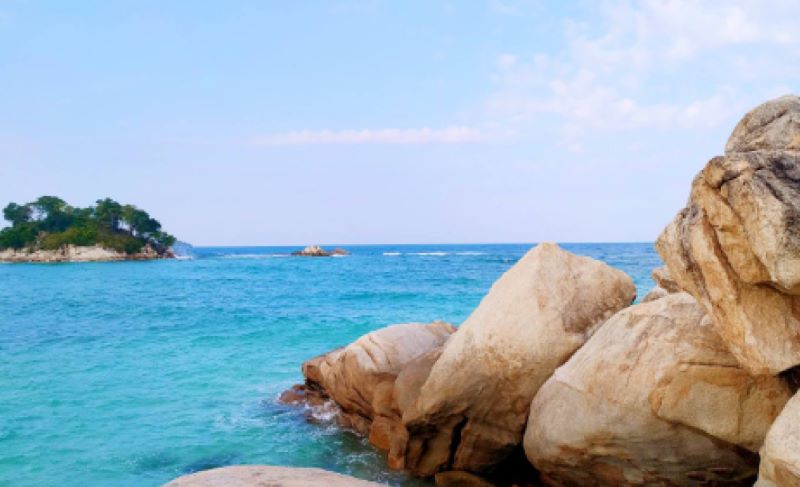 Pulau Tujuh: Raja Ampat Mini yang Tersembunyi dan Masih Jadi Sengketa, Tapi Bikin Traveler Terpesona