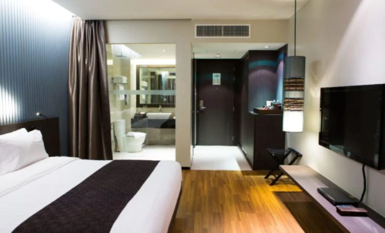 Kenapa Kamar Mandi Hotel Selalu Dekat Pintu Masuk? Ini Alasannya yang Jarang Diketahui!