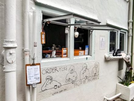 Hidden Gem Kuliner di Singapura: 3 Kafe Unik yang Wajib Masuk Bucket List Liburanmu!