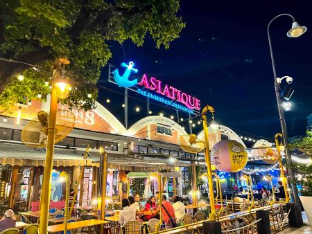 Bangkok di Malam Hari: Surga Wisata Malam Penuh Cahaya, Kuliner, dan Hiburan!