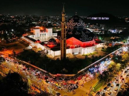 Libur Akhir Pekan di Batam, Ini 4 Masjid Ikonik yang Jadi Favorit Wisata Religi dan Spot Foto Instagramable