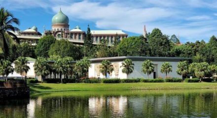 Bukan Cuma Halal Food! Ini Senjata Rahasia Malaysia Kuasai Wisata Muslim Global