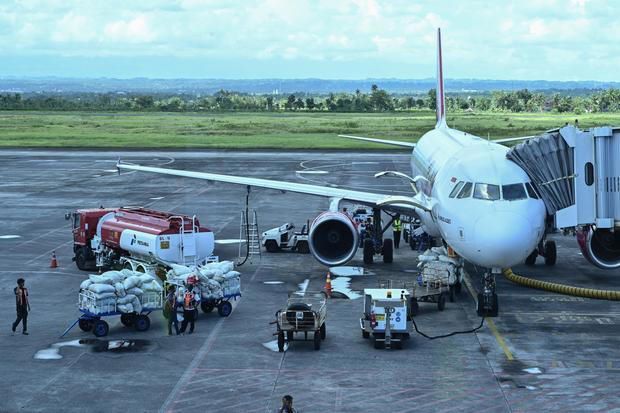 Harga Tiket Pesawat Naik Lagi! Avtur Tembus Rp23 Ribu/Liter, Ini Dampaknya ke Liburan Kamu
