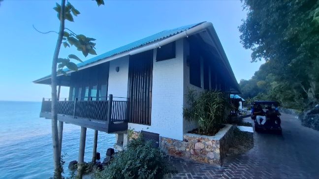 Liburan Ala Maldives Tanpa Terbang Jauh, Rawa Island Johor Jadi Destinasi Favorit Baru Wisatawan Kepri