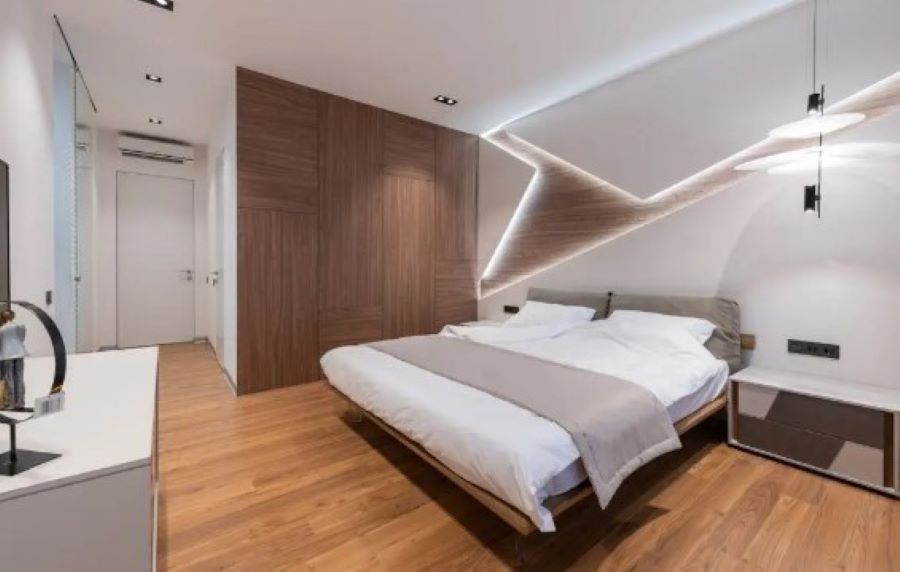 Banyak yang Baru Sadar! Kenapa Kamar Mandi Hotel Selalu di Dekat Pintu? Ini Penjelasan Lengkapnya